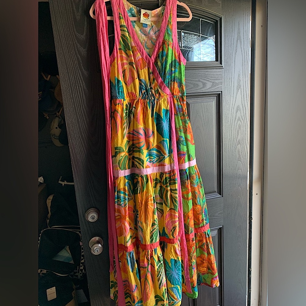 Farm Rio by Anthropologie Palm wrap maxi dress size S. Vibrant colored w belt - Picture 8 of 16